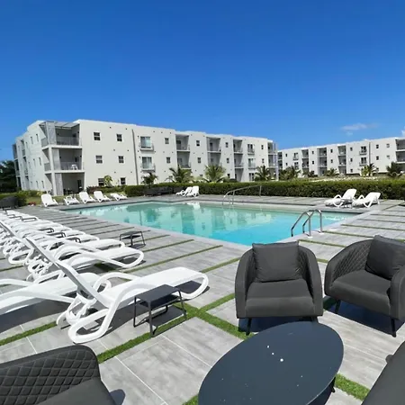 19 North Apt 323